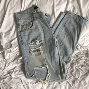 Zara boyfriend jeans with distressing SIZE 24